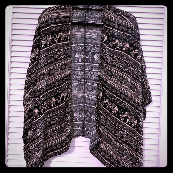 Forever 21 Tops - Kimono